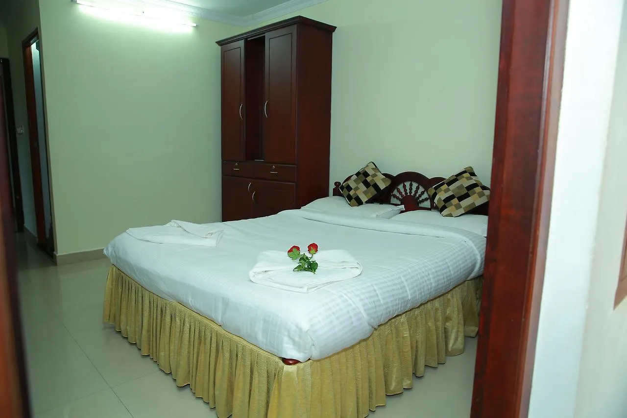 Sisir Palace Backwater Resort Alappuzha India