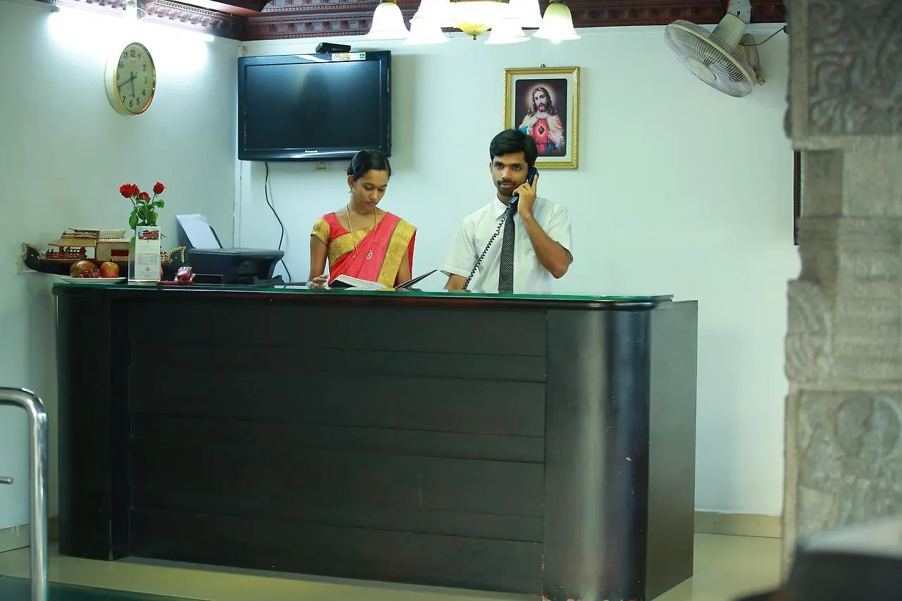 Sisir Palace Backwater Resort Alappuzha Hotel